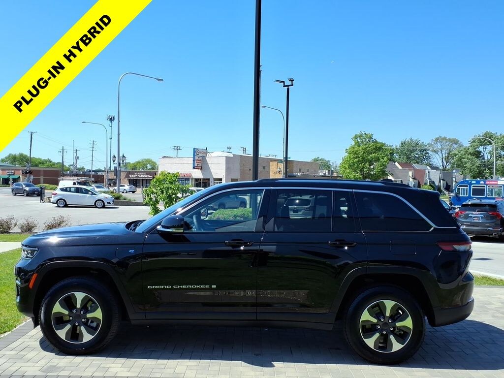 Used 2022 Jeep Grand Cherokee 4xe Base SUV