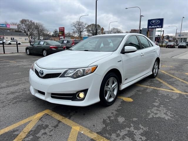 2014 Toyota Camry Hybrid photo 3