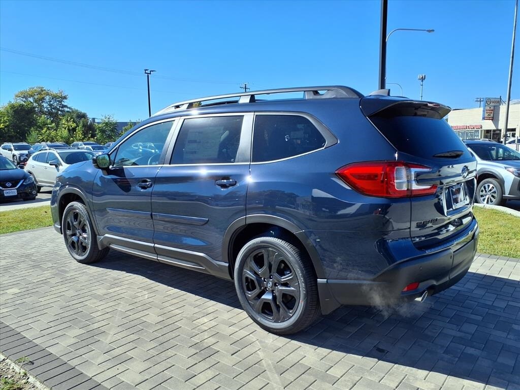 2025 Subaru Ascent Onyx Edition photo 2