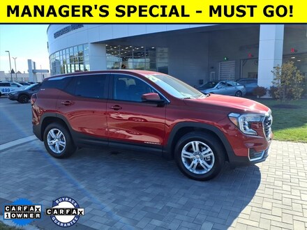 2024 GMC Terrain SLE SUV