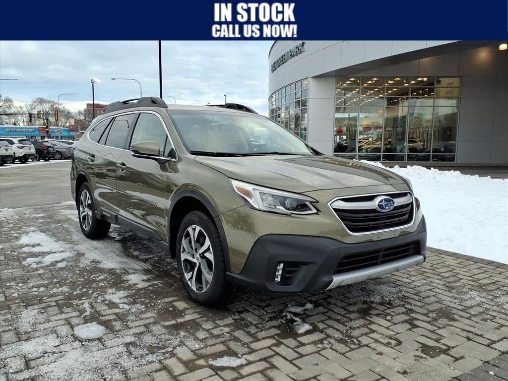 2022 Subaru Outback Limited's photo