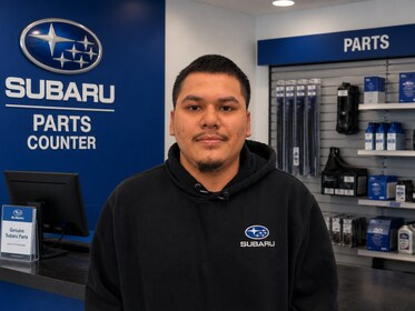Staff member Imer Sanchez from ID_3b4c633ce6d7