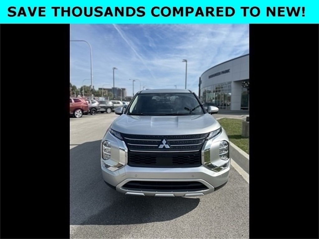Used 2024 Mitsubishi Outlander SE SUV