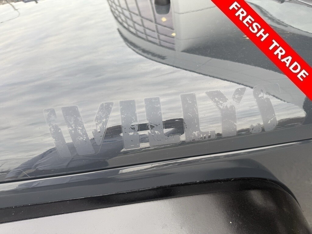 2016 Jeep Wrangler Unlimited Sport Willys Wheeler photo 3