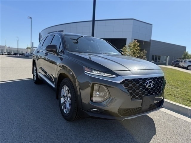 2020 Hyundai Santa Fe SEL's photo