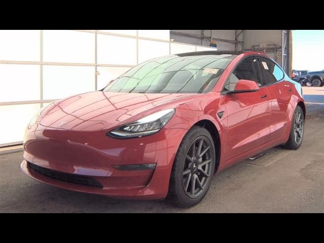 2021 Tesla Model 3 Long Range Dual Motor All-Wheel Drive's photo