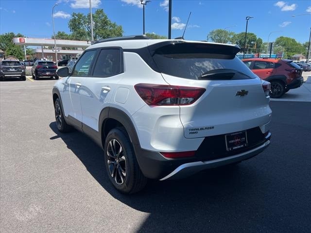 Used 2023 Chevrolet TrailBlazer LT with VIN KL79MRSL3PB000366 for sale in Evergreen Park, IL