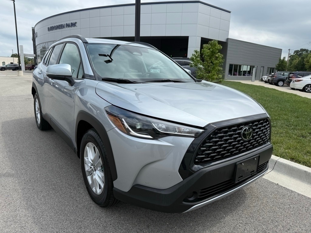 2024 Toyota Corolla Cross LE