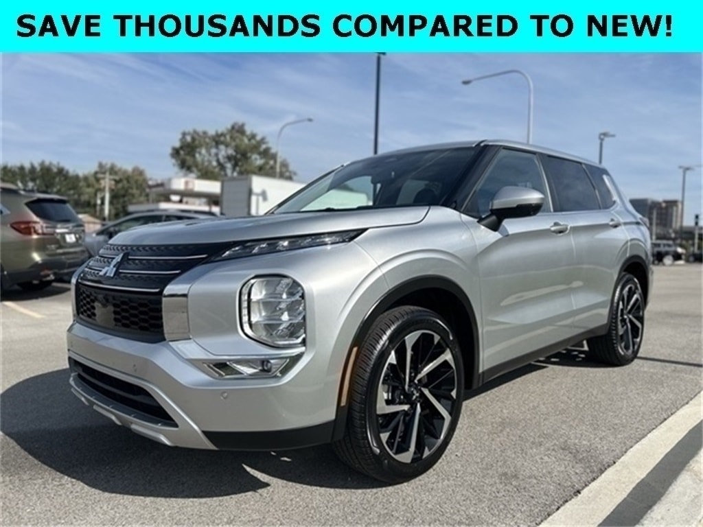 Used 2024 Mitsubishi Outlander SE SUV