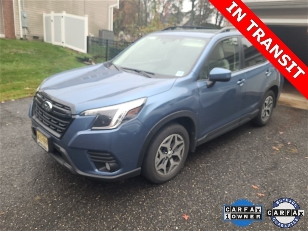 2022 Subaru Forester Premium's photo