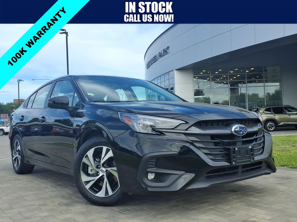 2025 Subaru Legacy Premium's photo
