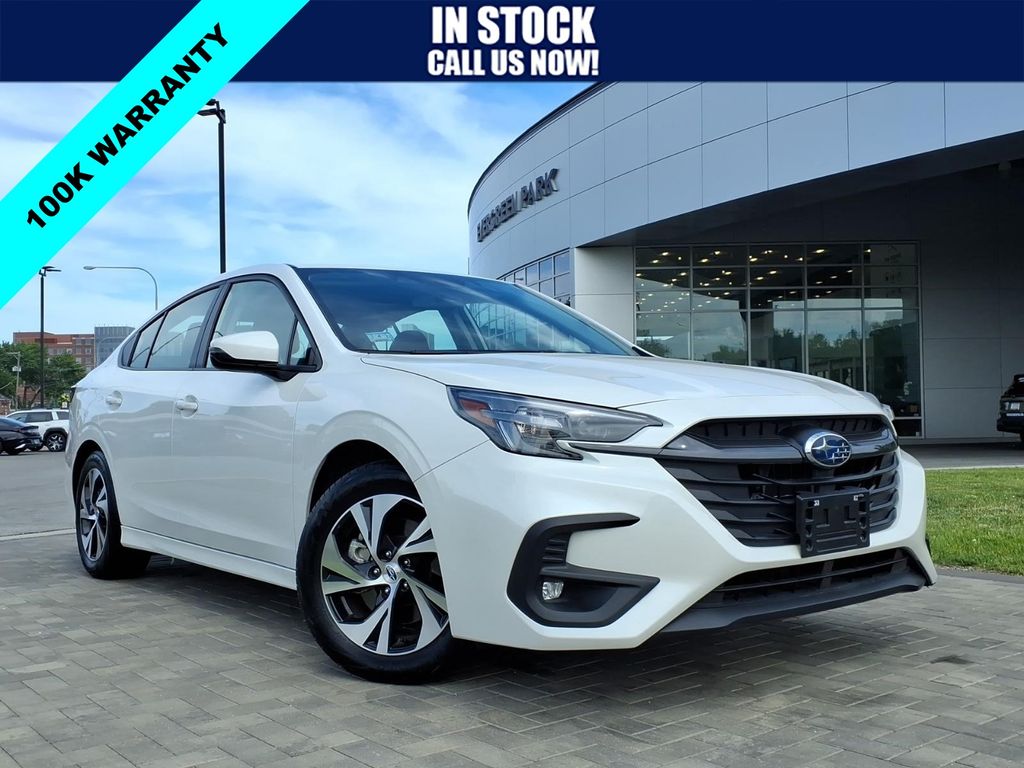 2025 Subaru Legacy Premium's photo