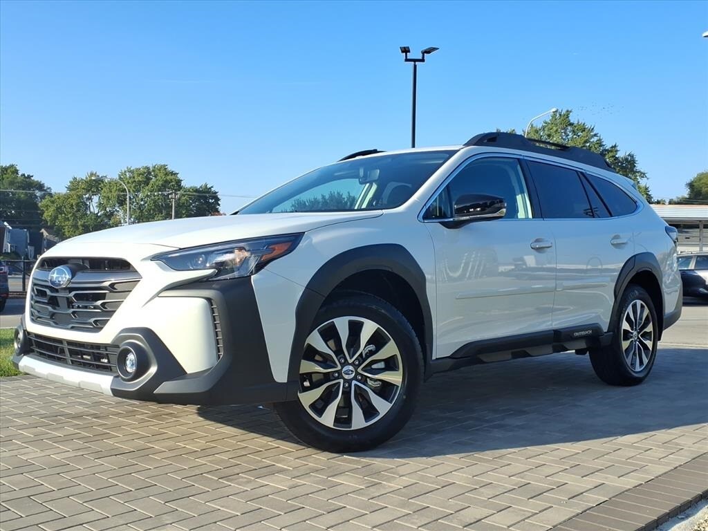 2025 Subaru Outback Limited XT photo 2