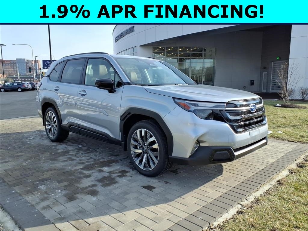 2025 Subaru Forester Touring's photo