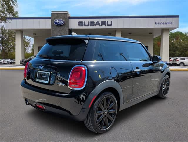 Thumbnail: 2020 MINI Cooper Hardtop - 5
