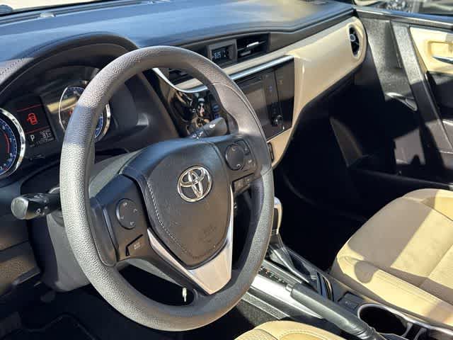 Used 2018 Toyota Corolla LE with VIN 5YFBURHE1JP780874 for sale in Gainesville, FL