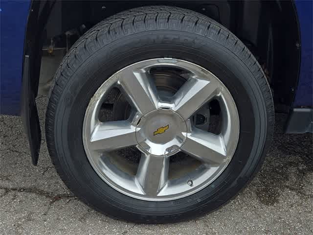 Thumbnail: 2013 Chevrolet Avalanche 1500 - 13