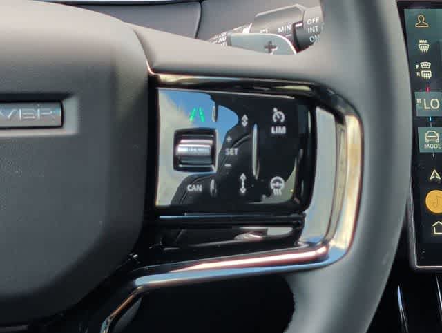 Thumbnail: 2025 Land Rover Range Rover Evoque - 23