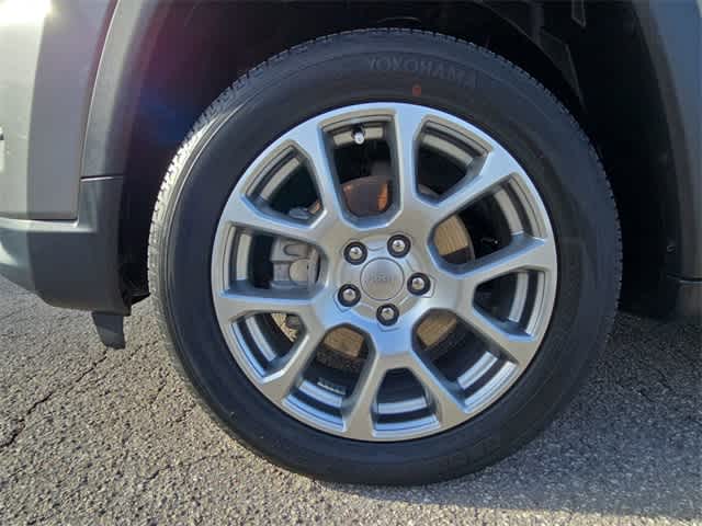 Thumbnail: 2022 Jeep Compass - 13