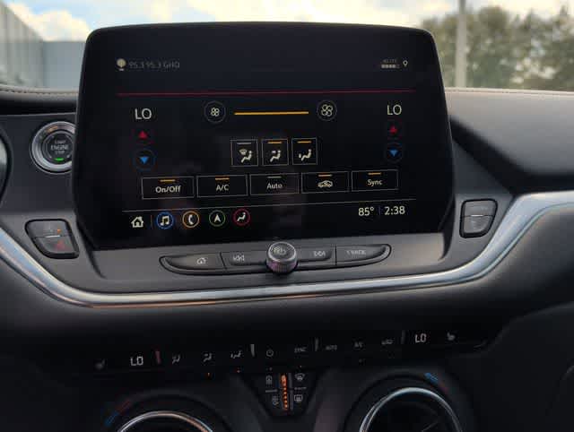 Thumbnail: 2023 Chevrolet Blazer - 24