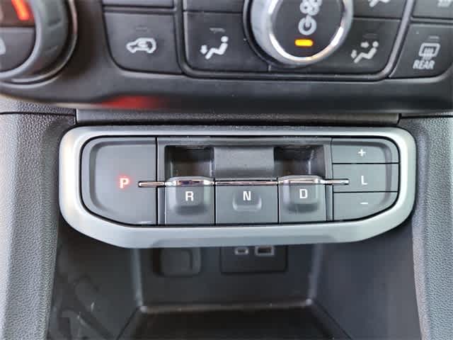 Thumbnail: 2023 GMC Acadia - 27