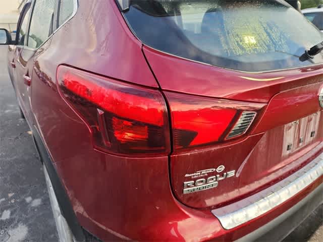 Thumbnail: 2019 Nissan Rogue Sport - 6