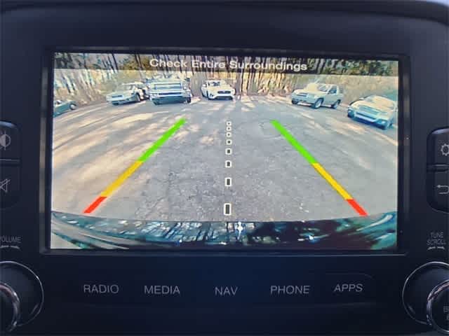 Thumbnail: 2017 Jeep Renegade - 28