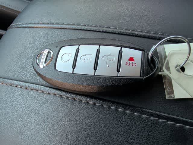 Thumbnail: 2022 Nissan Rogue Sport - 31