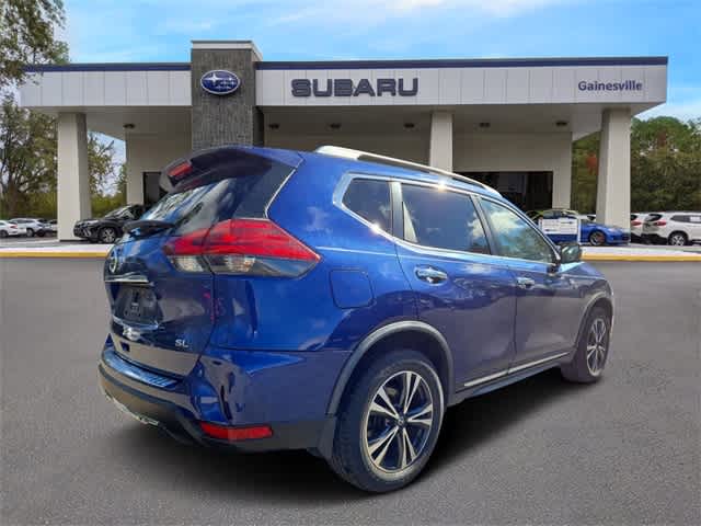 Thumbnail: 2017 Nissan Rogue - 6