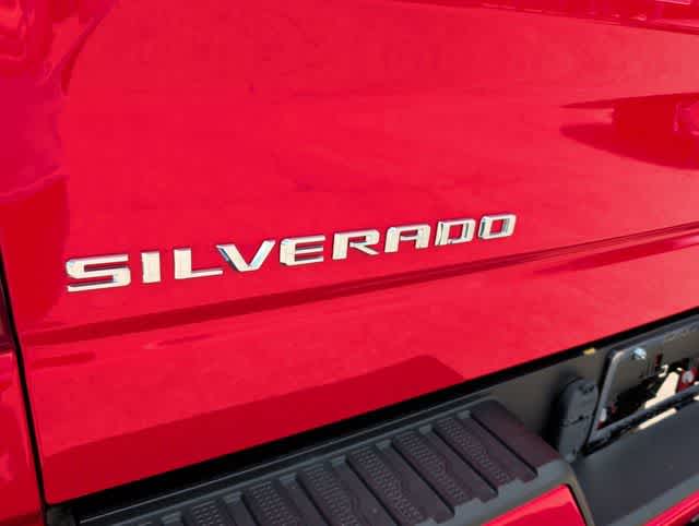 Thumbnail: 2022 Chevrolet Silverado 1500 - 12