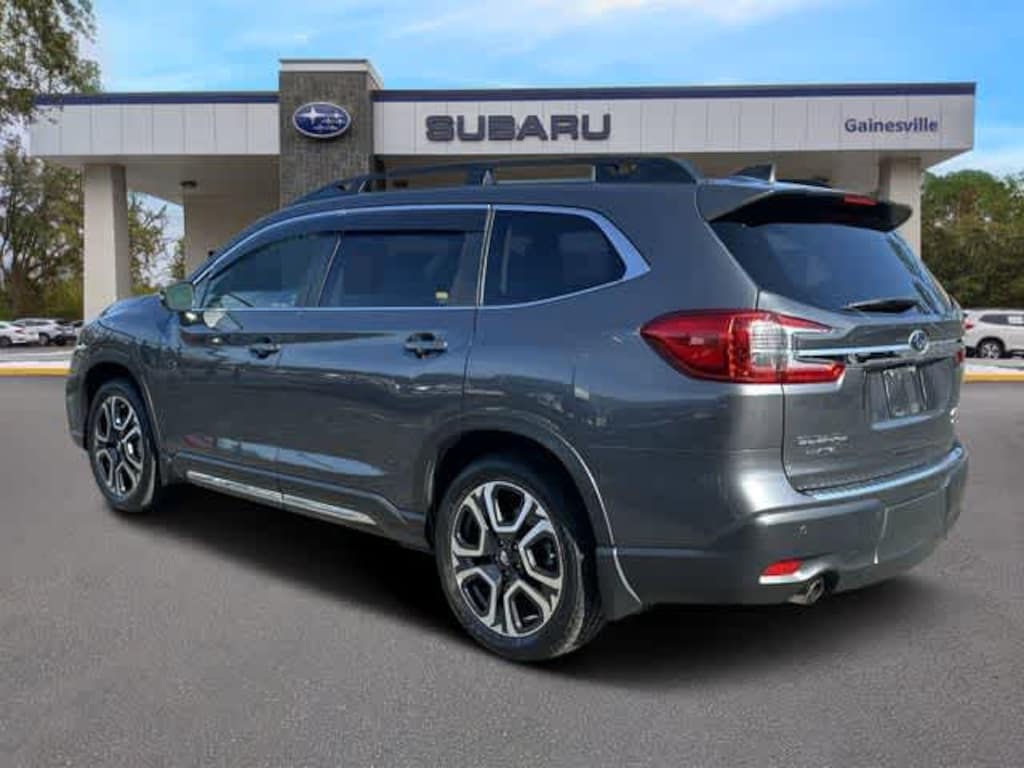 Used 2023 Subaru Ascent Limited SUV