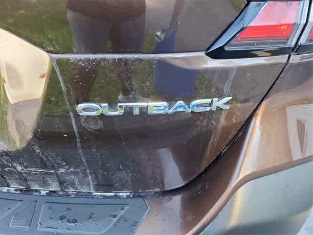 Thumbnail: 2022 Subaru Outback - 10