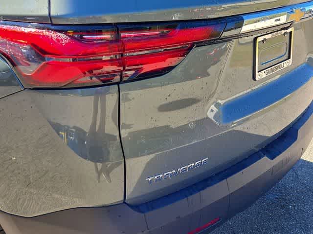 Thumbnail: 2023 Chevrolet Traverse - 11