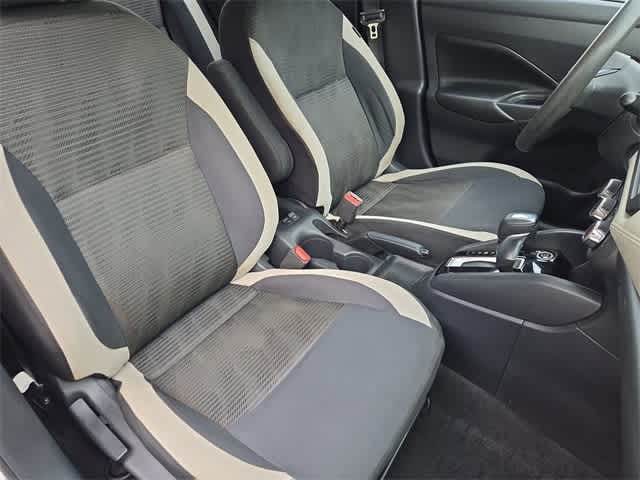 Thumbnail: 2020 Nissan Versa - 21