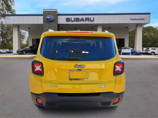 Thumbnail: 2016 Jeep Renegade - 5