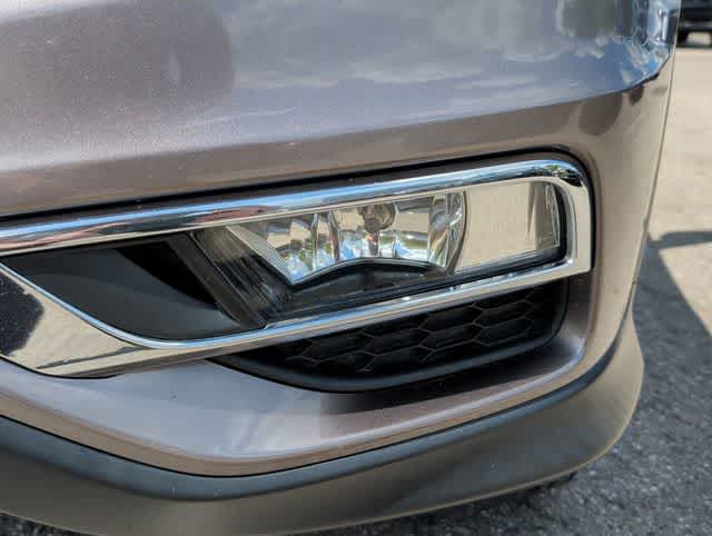 Thumbnail: 2016 Honda CR-V - 10