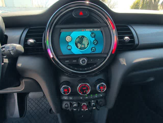 Thumbnail: 2020 MINI Cooper Hardtop - 24