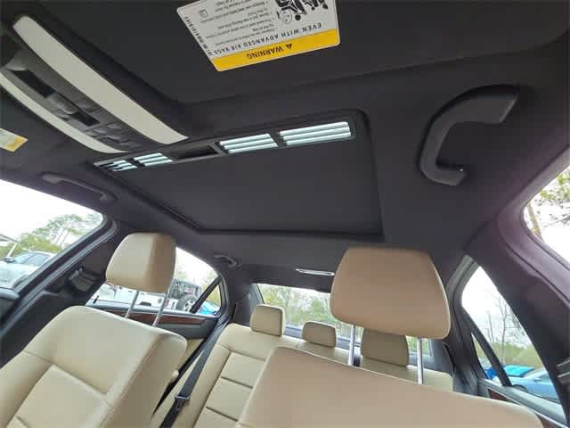 Thumbnail: 2013 Mercedes-Benz E-Class - 19