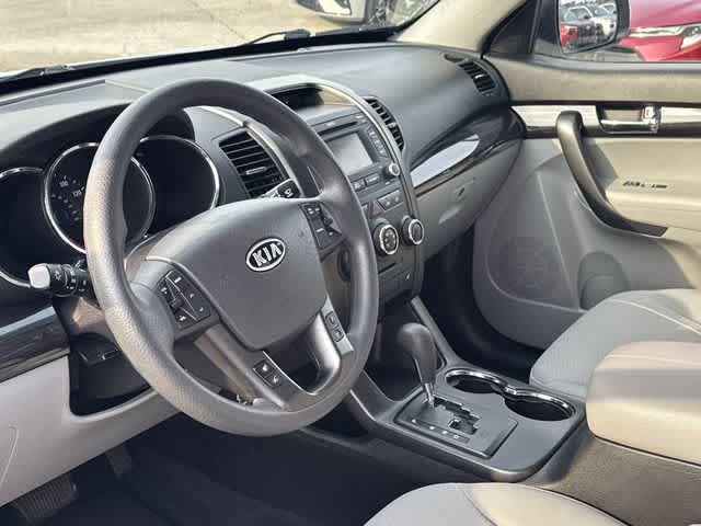 Used 2013 Kia Sorento LX with VIN 5XYKT3A60DG343573 for sale in Medford, OR