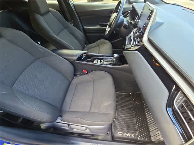 Thumbnail: 2019 Toyota C-HR - 21