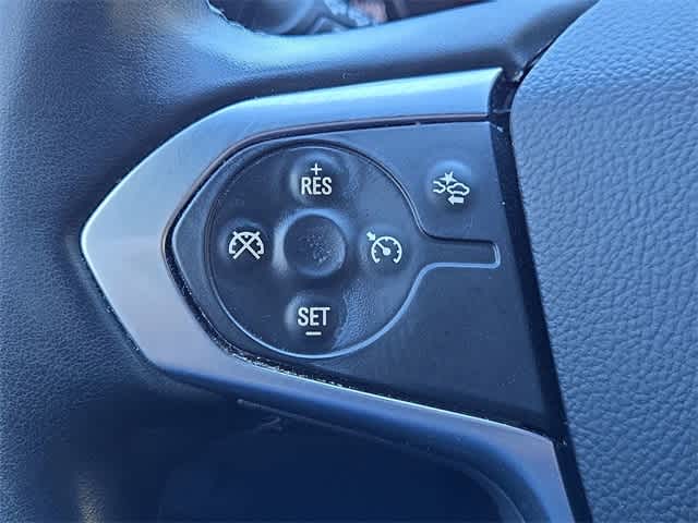 Thumbnail: 2023 Chevrolet Traverse - 23