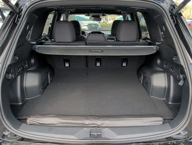 Thumbnail: 2026 Subaru Forester - 32