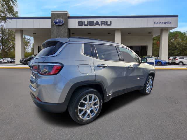 Thumbnail: 2022 Jeep Compass - 6