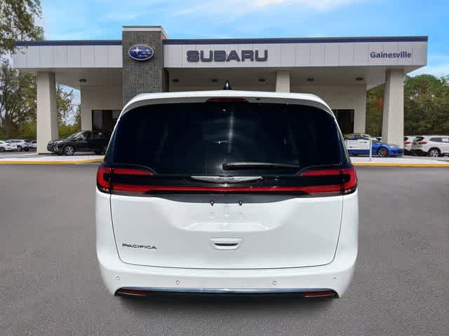 Thumbnail: 2024 Chrysler Pacifica - 5