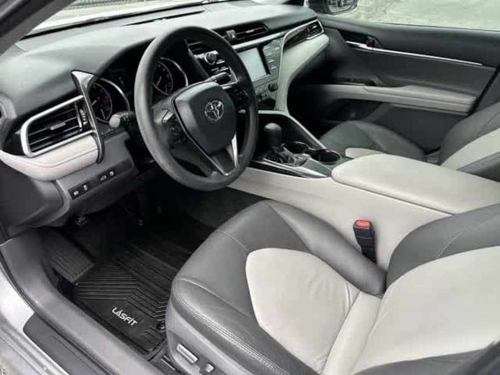 Used 2018 Toyota Camry LE Sedan