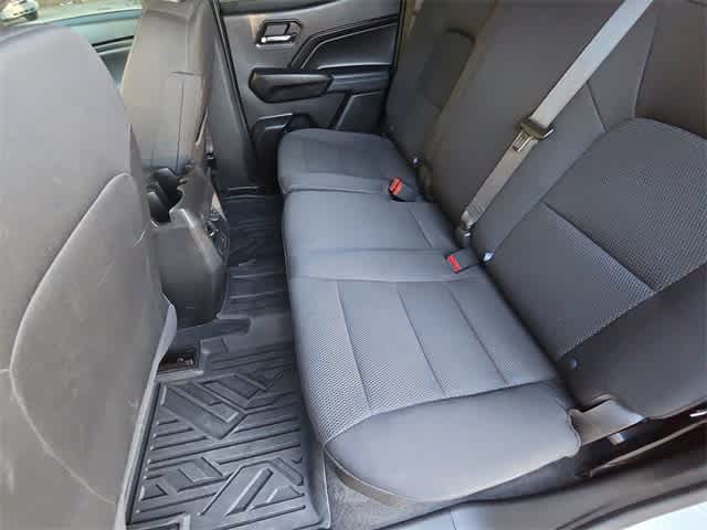 Thumbnail: 2023 Chevrolet Colorado - 19