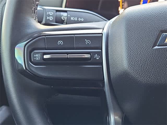 Thumbnail: 2023 Chevrolet Colorado - 23