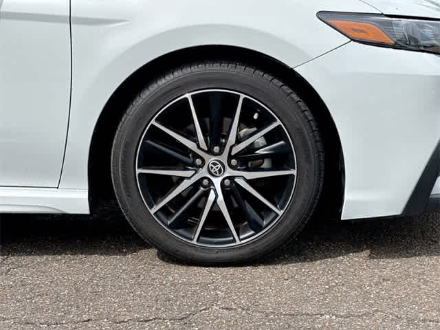 Thumbnail: 2023 Toyota Camry - 12