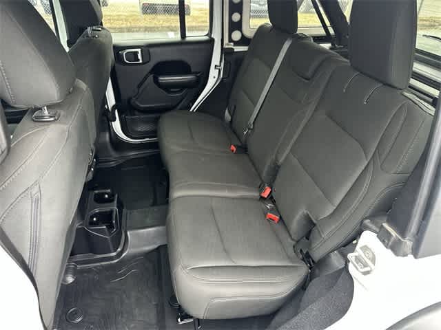 Thumbnail: 2018 Jeep Wrangler - 15