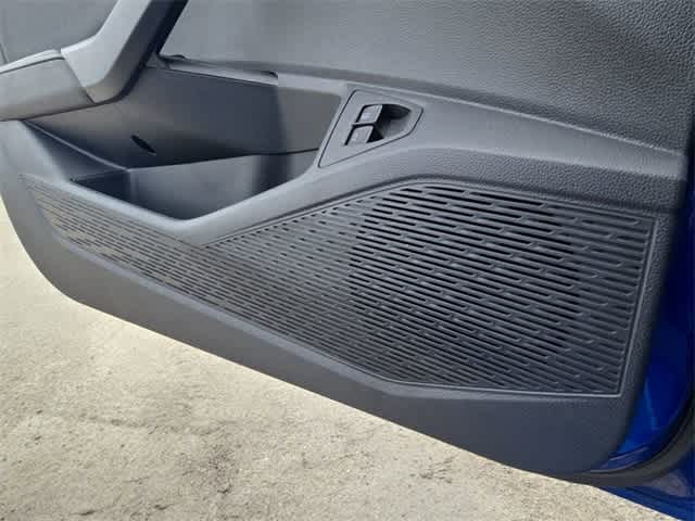 Thumbnail: 2024 Volkswagen Jetta - 27